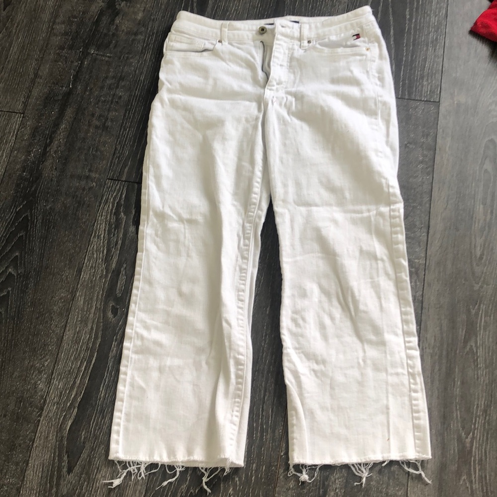 White Tommy Hilfiger jeans